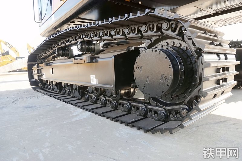 三一重工SY285C挖掘机局部