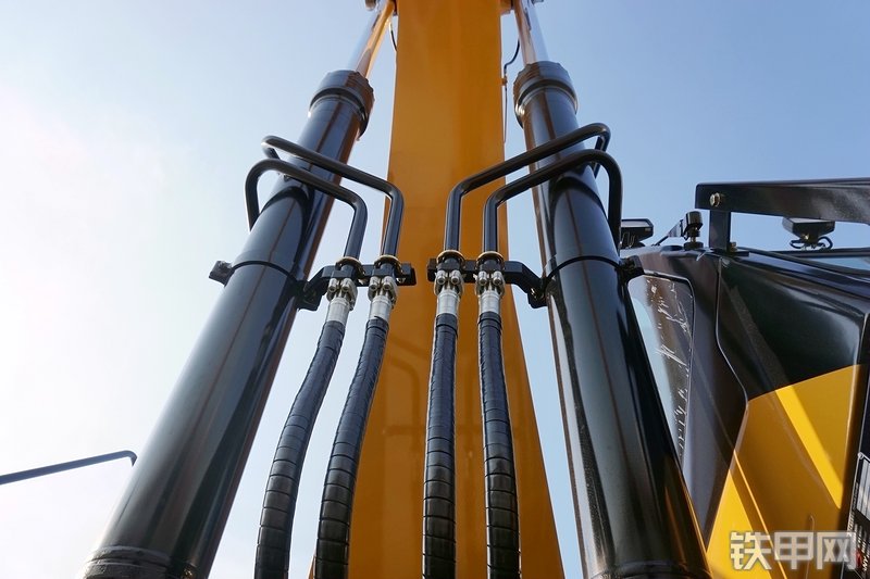 三一重工SY305H挖掘机局部