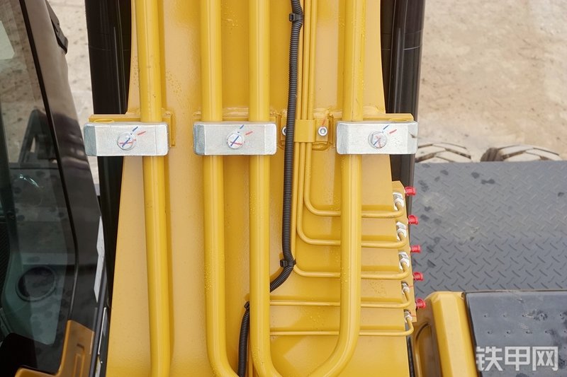 三一重工SY155W挖掘机局部