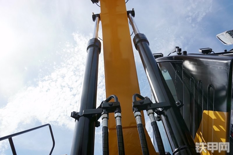 三一重工SY195C挖掘机局部