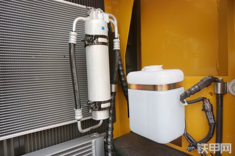 三一重工SY115C挖掘机局部