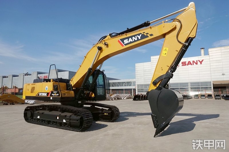 三一重工SY285C挖掘机整机外观