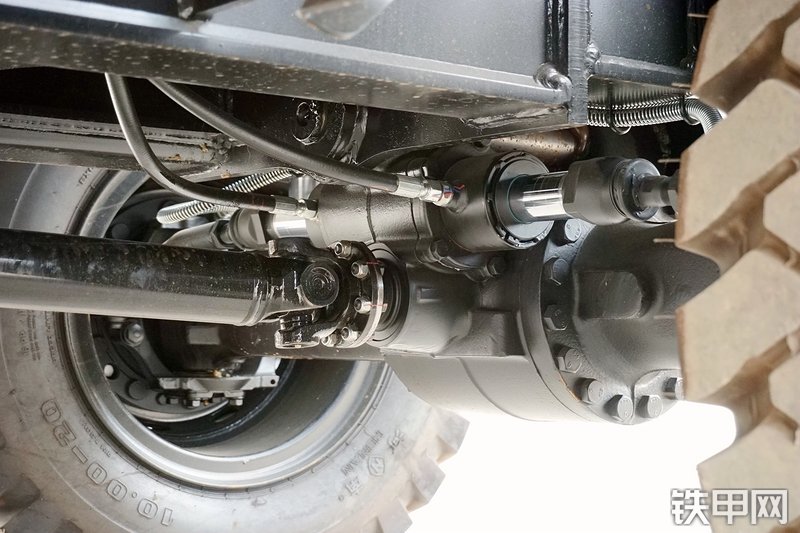 三一重工SY155W挖掘机局部