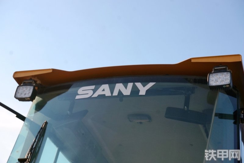 三一重工SYL956H5装载机局部