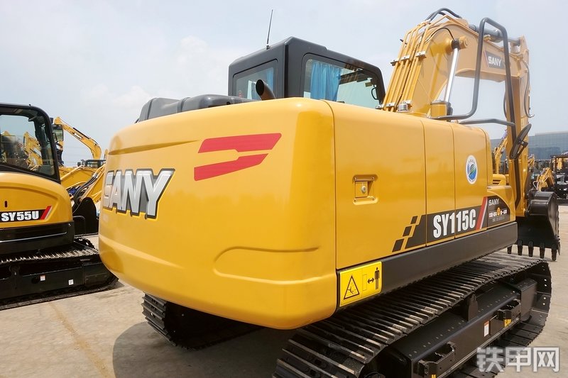 三一重工SY115C挖掘机整机外观