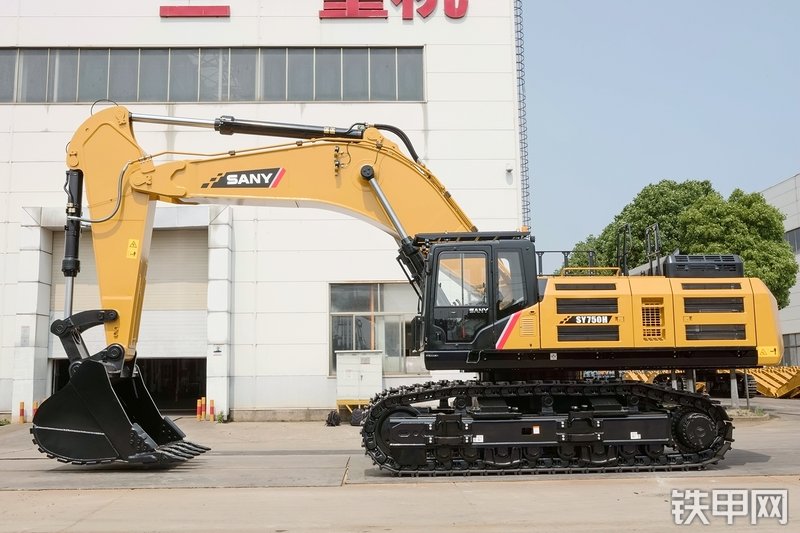 三一重工SY750H-松土器挖掘机整机外观