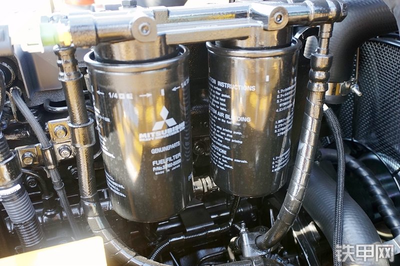 三一重工SY265C挖掘机局部