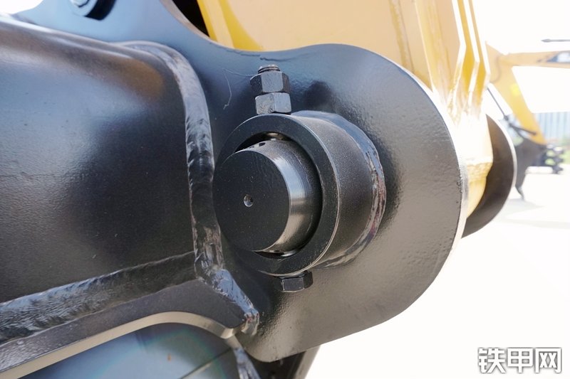 三一重工SY265C挖掘机局部