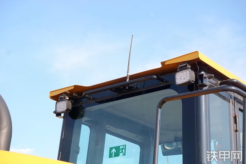 三一重工SYL956H5装载机局部