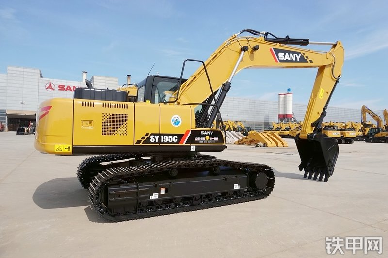 三一重工SY195C挖掘机整机外观