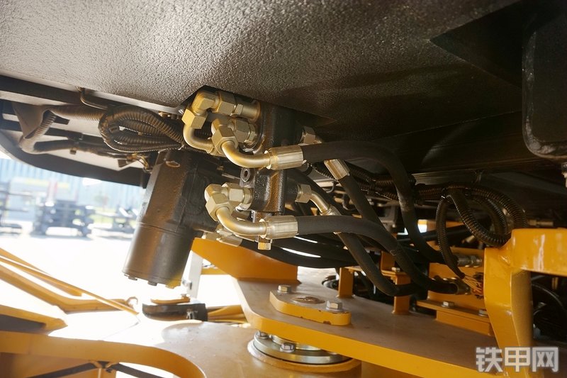 三一重工SYL956H5装载机局部