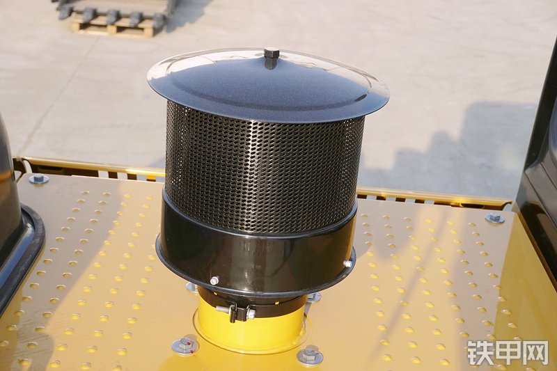 三一重工SY305H挖掘机局部