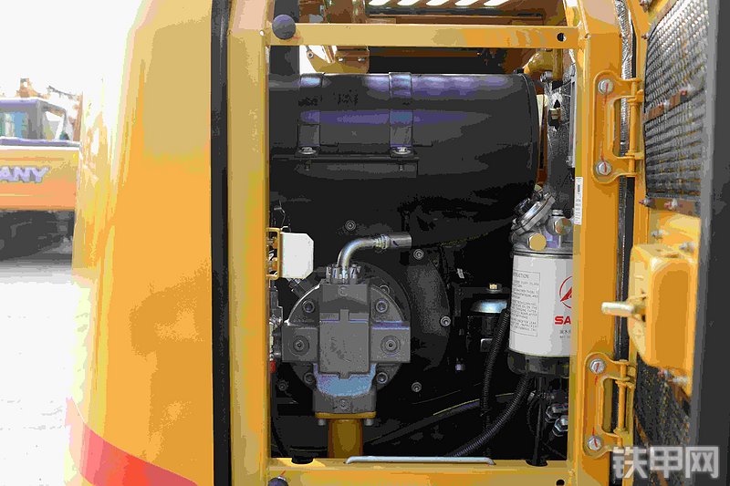 三一重工SY65C挖掘机局部