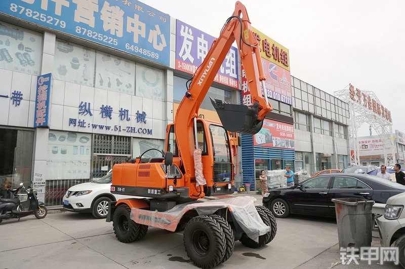 新源XY75W-9挖掘机整机外观