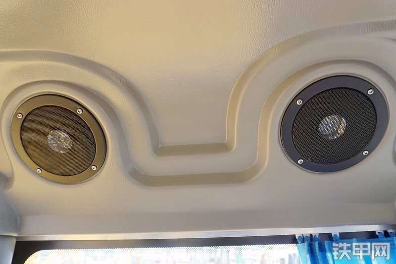 卡特重工CT85-8B挖掘机局部