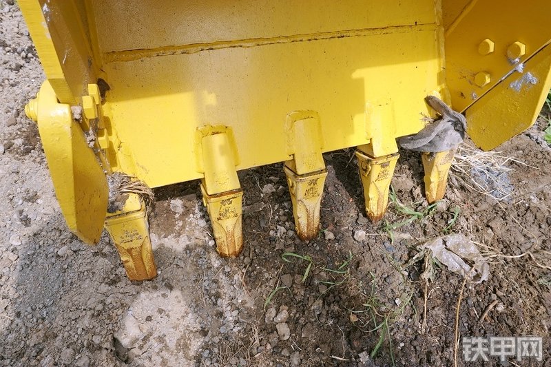 卡特重工CT60-8B挖掘机局部