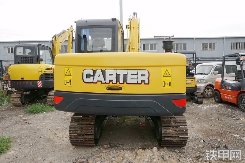 卡特重工CT85-8B挖掘机整机外观