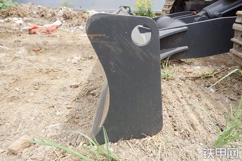 卡特重工CT60-8B挖掘机局部