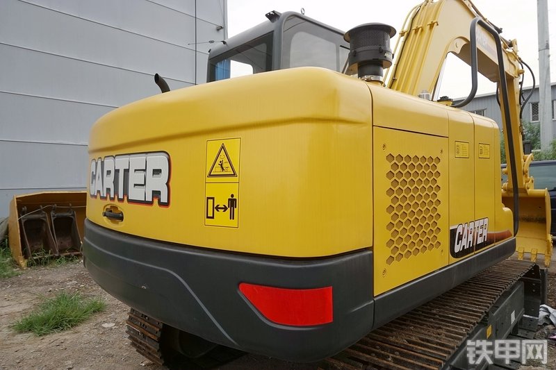 卡特重工CT85-8B挖掘机整机外观