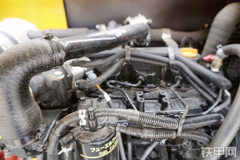 卡特重工CT85-8B挖掘机局部