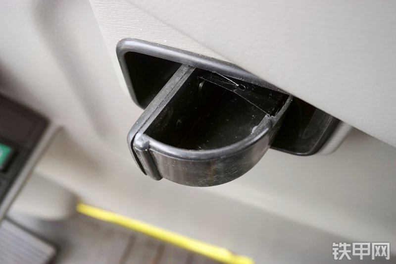 卡特重工CT60-8B挖掘机局部