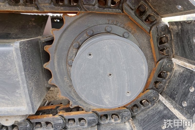 卡特重工CT85-8B挖掘机局部