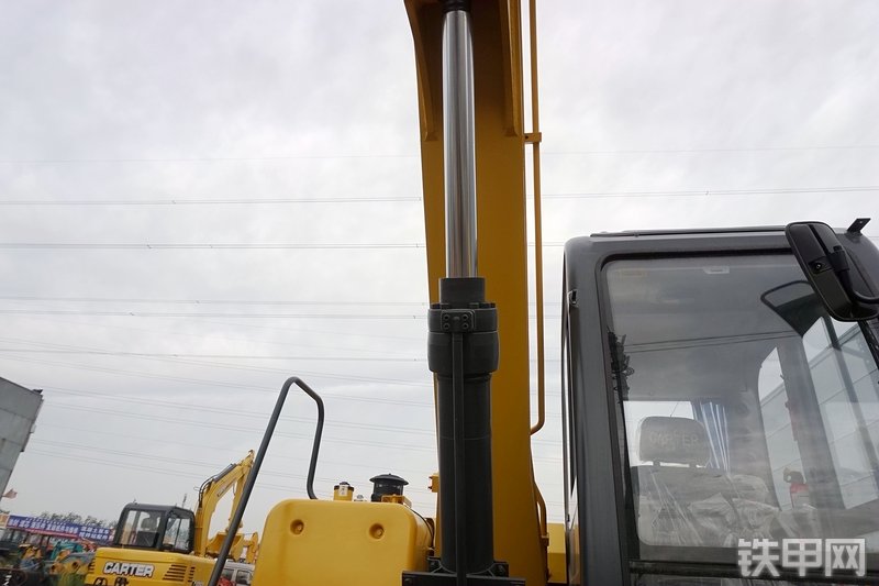 卡特重工CT85-8B挖掘机局部