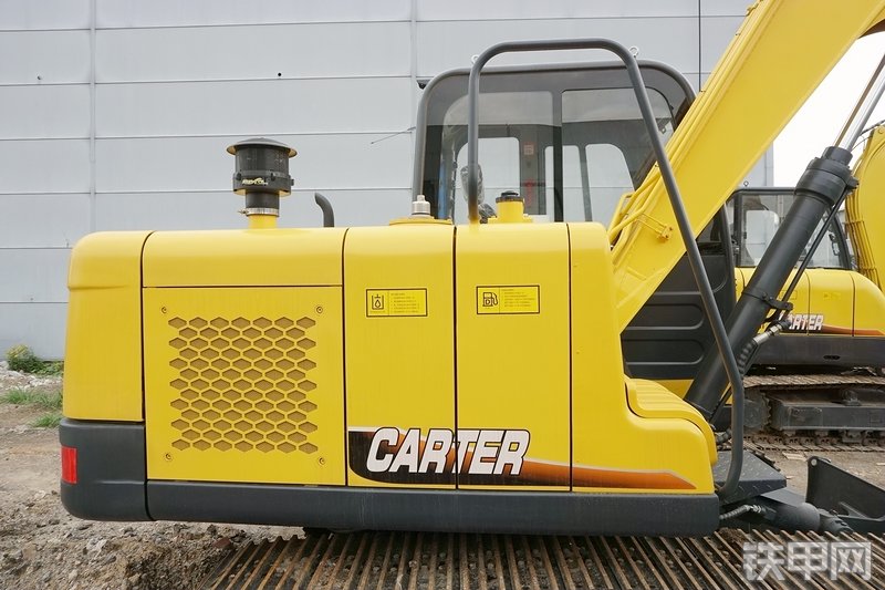 卡特重工CT85-8B挖掘机整机外观