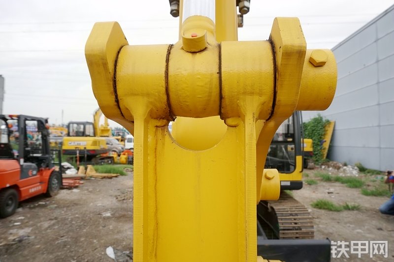 卡特重工CT85-8B挖掘机局部