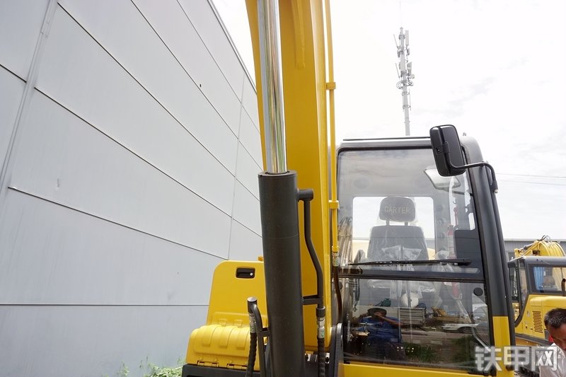 卡特重工CT60-8B挖掘机局部