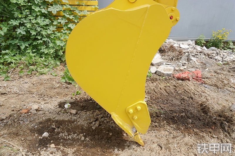 卡特重工CT60-8B挖掘机局部