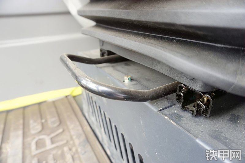 卡特重工CT85-8B挖掘机局部