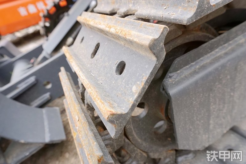 卡特重工CT16-9B挖掘机局部