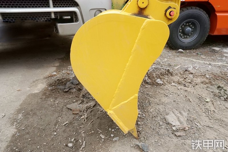 卡特重工CT16-9B挖掘机局部