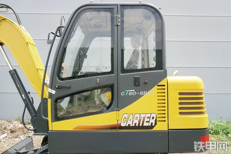 卡特重工CT60-8B挖掘机整机外观