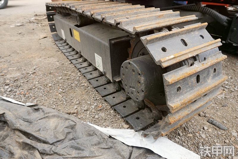 卡特重工CT16-9B挖掘机局部