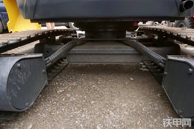 卡特重工CT16-9B挖掘机局部