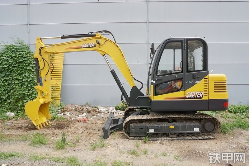 卡特重工CT60-8B挖掘机整机外观