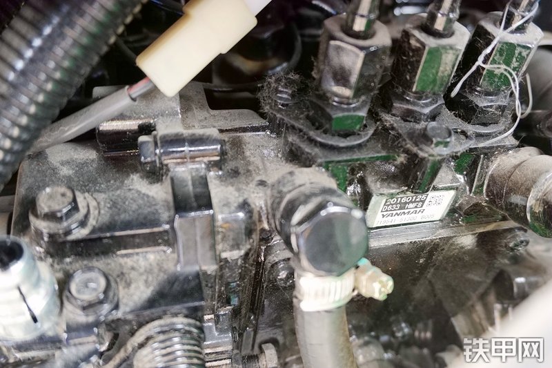 卡特重工CT16-9B挖掘机局部