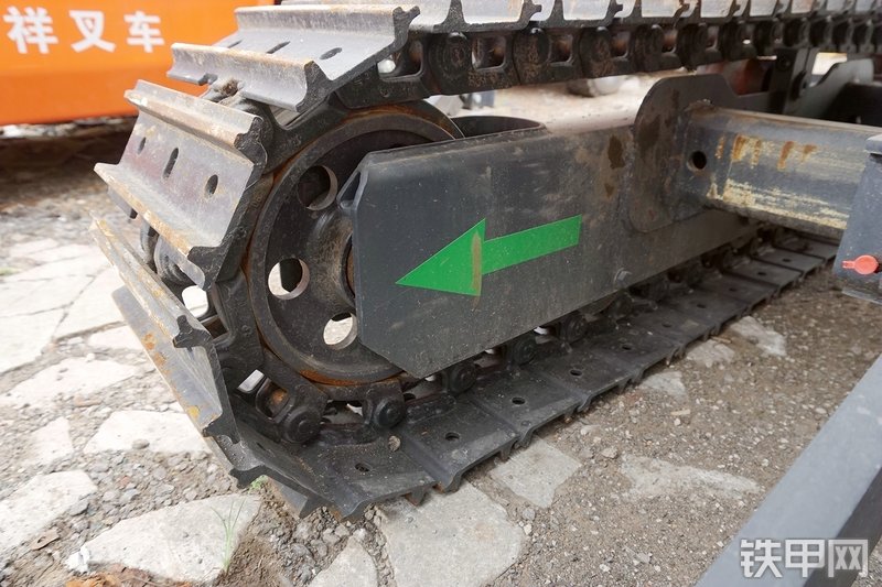 卡特重工CT16-9B挖掘机局部