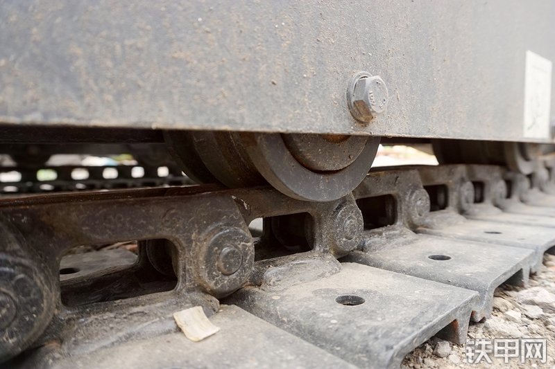 卡特重工CT16-9B挖掘机局部