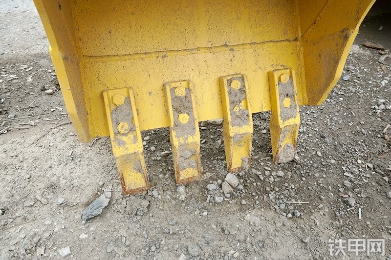 卡特重工CT16-9B挖掘机局部