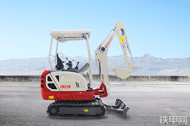 竹内TB216挖掘机整机外观