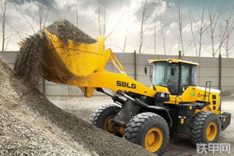 山东临工L955FC装载机整机外观