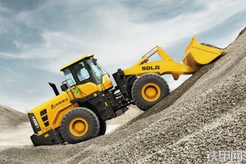 山东临工L955FC装载机整机外观