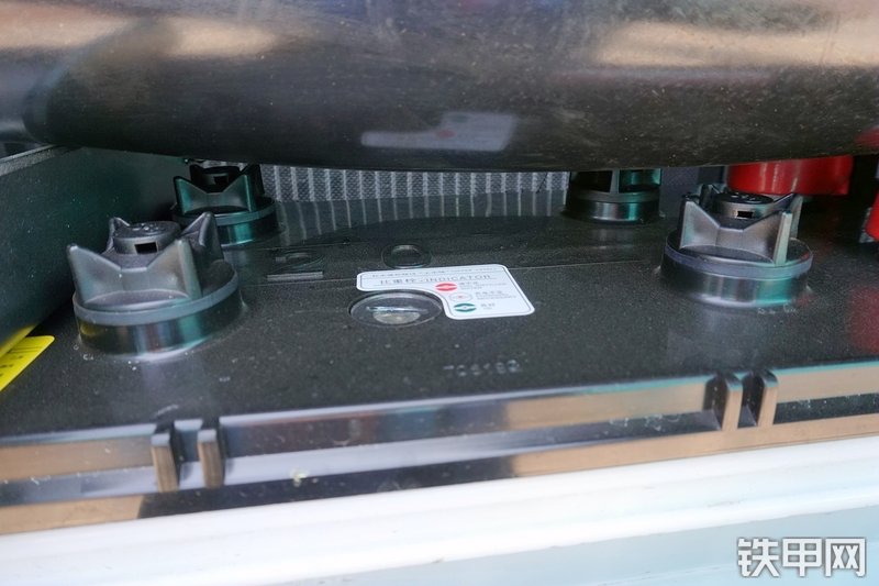 神钢SK350LC-10挖掘机局部