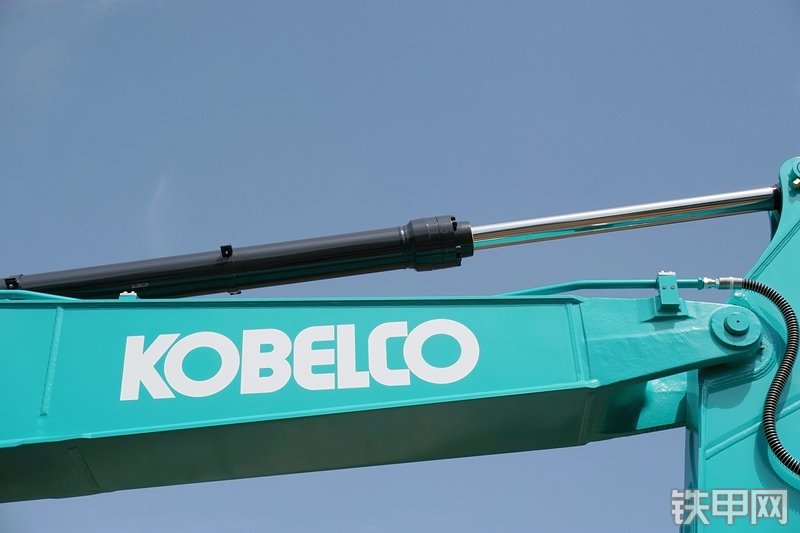 神钢SK270XD-10挖掘机局部