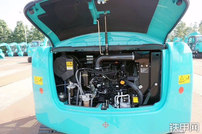 神钢SK60-8挖掘机局部