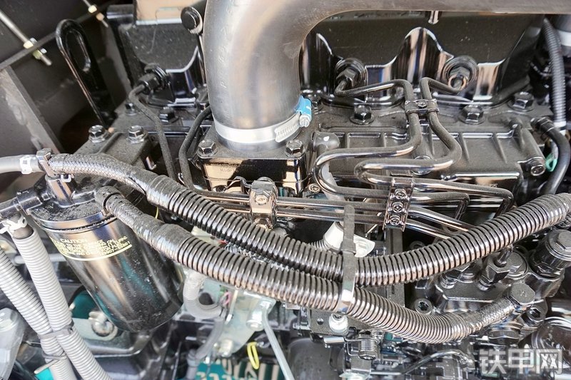 神钢SK60-8挖掘机局部