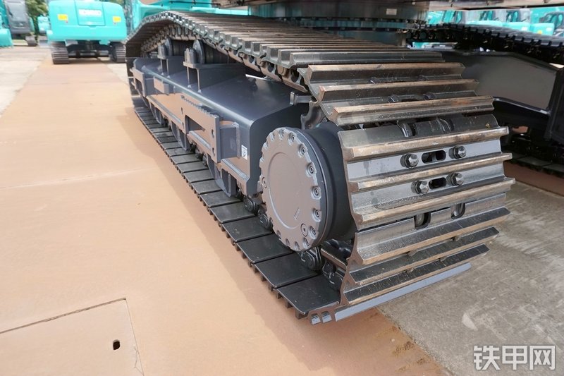 神钢SK380XD-10挖掘机局部